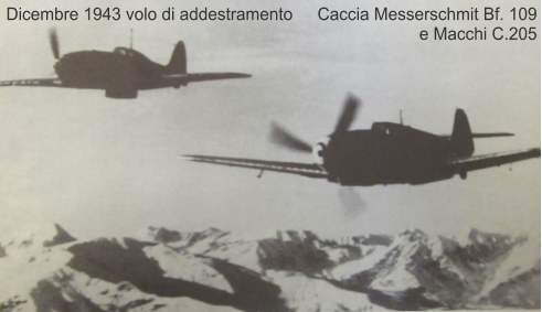 Caccia Messerschmit Bf. 109  e Macchi C.205 Dicembre 1943 volo di addestramento